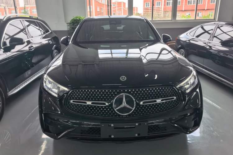 Used Mercedes-Benz GLC Coupe 2024 GLC 260 4MATIC Coupe SUV