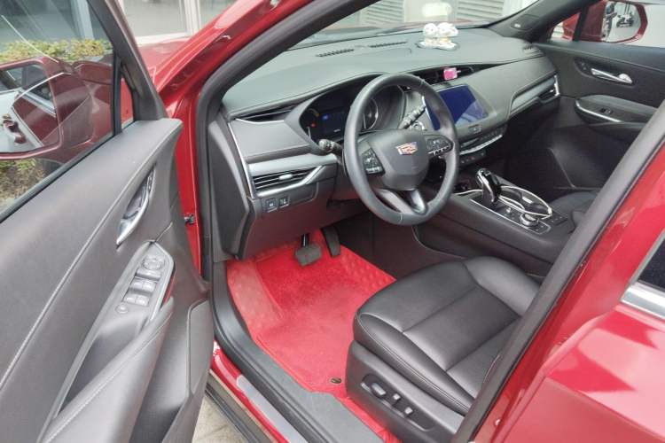 Used Cadillac XT4 2021 28T Two-Wheel Drive Leading Version Driver Seat