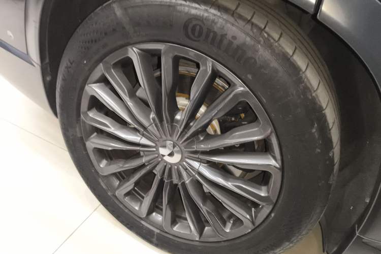 Used Nio ES8 2018 355 km Base Version 7-Seater Edition