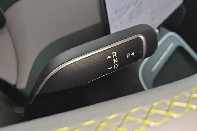 Used Nio ET5T 2025 Model Champion Commemorative Edition, 75kWh Touring Gear Lever