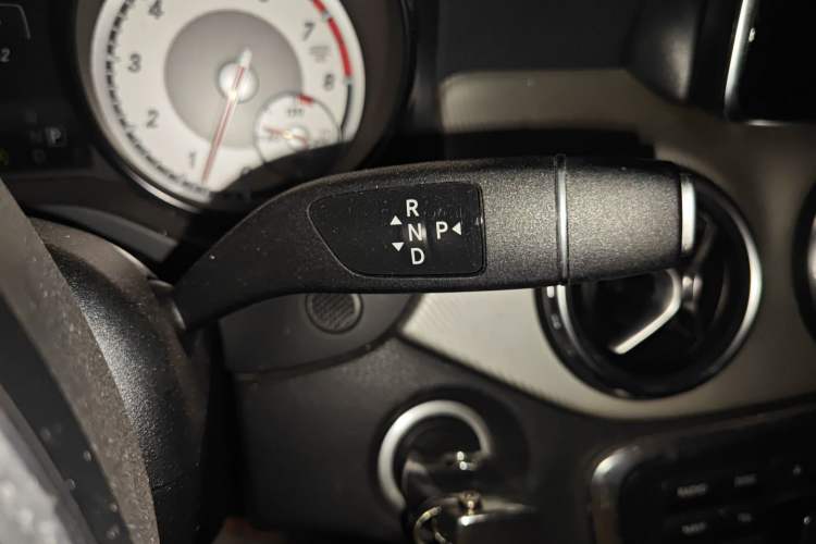 Used Mercedes-Benz GLA 2015 GLA 220 4MATIC Fashion Model
