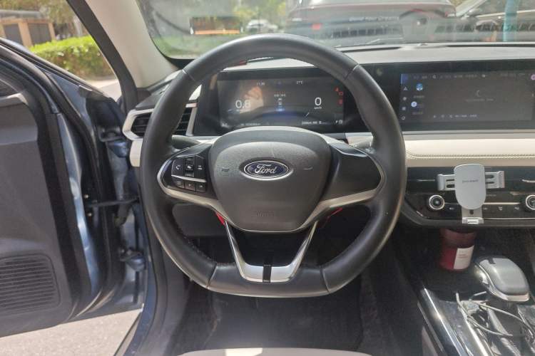 Used Ford Escort 2021 1.5L Automatic Platinum Edition