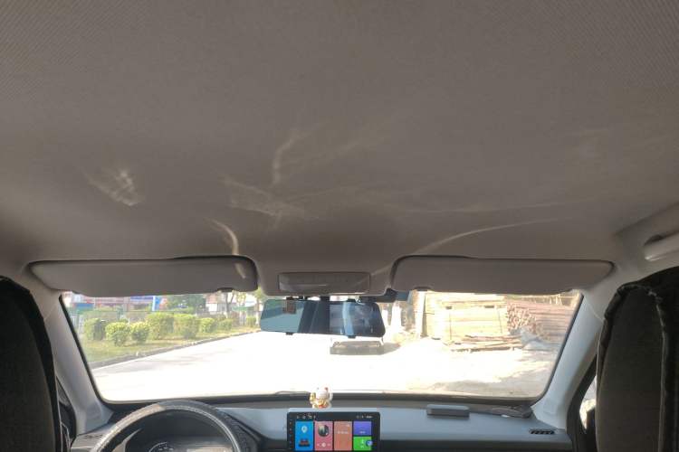 Used Wuling Alvez 2022 1.5L Manual Free-Style Model