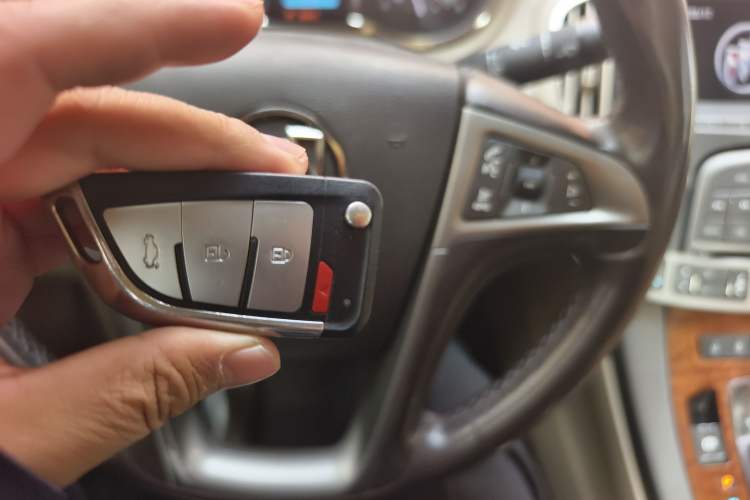 Used Buick LaCrosse 2011 2.4L SIDI Haoya Edition