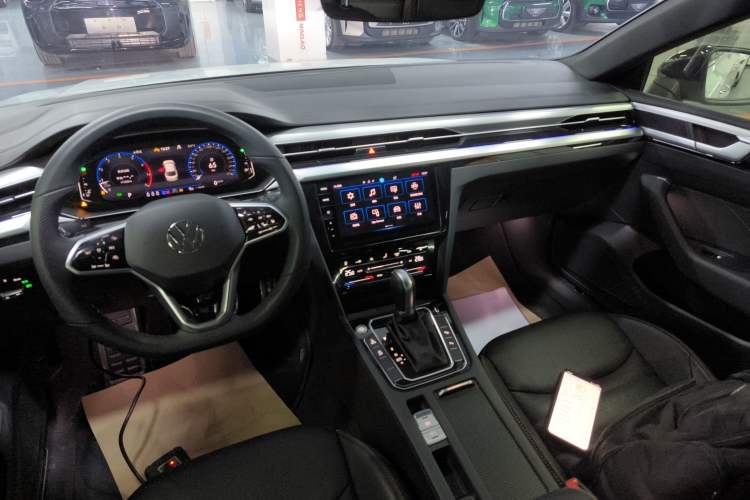 Used Volkswagen FAW-Volkswagen CC 2023 380TSI Striking Edition
