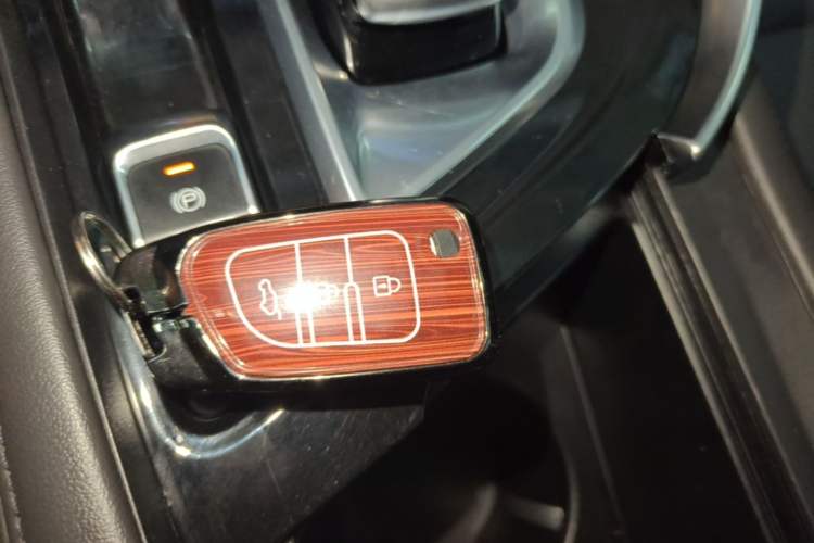 Used Dongfeng Aeolus AX7 2020 1.6T Automatic AI Flagship Version China VI Standard
