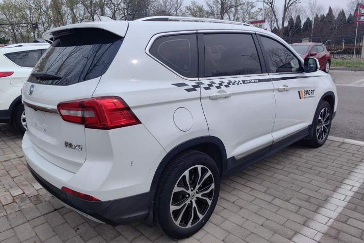 Used FORTHING Joyear X5 2017 Jingxiang Series 1.5T Manual Luxury Model