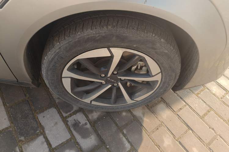 Used AION Y 2022 Plus 70 Smart Edition