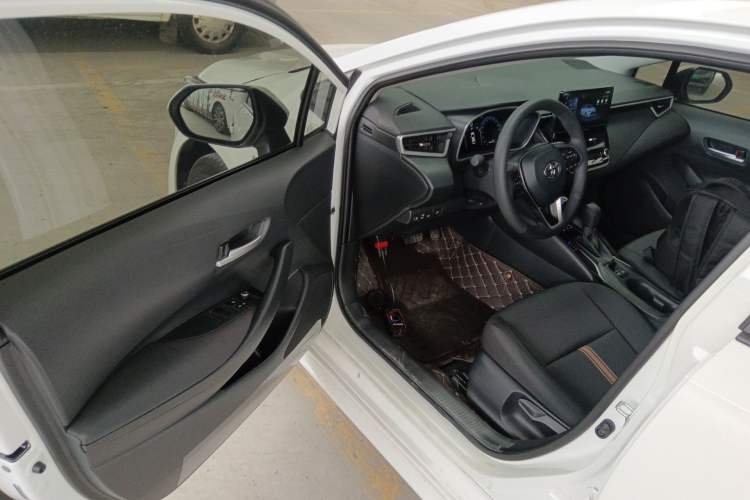 Used Toyota Levin 2023 Smart Electric Hybrid Dual-Engine 1.8L Luxury Edition Driver Seat