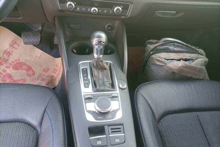 Used Audi A3 2019 Limousine 35 TFSI Fashion Edition China V standard