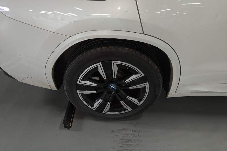 Used BMW iX3 2024 Leading Model