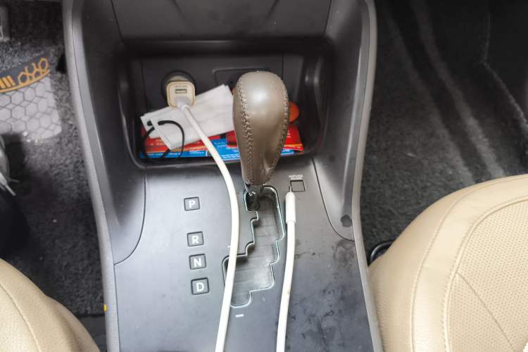 Used Hyundai ix35 2012 2.0L Automatic Two-Wheel Drive Elite Edition GLS
