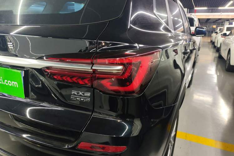 Used Roewe RX5 2023 PLUS 330TGI Automatic Trendsetting Smart Edition Right Rear Taillight