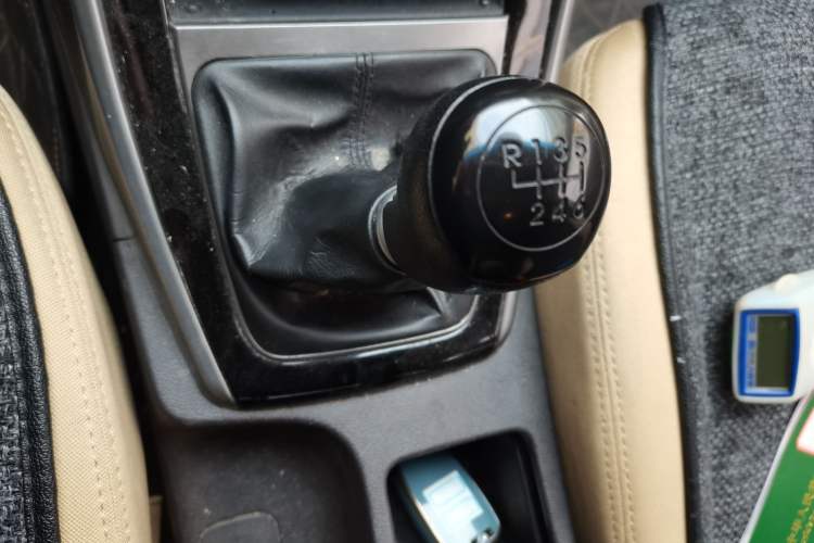 Used Hyundai Elantra (5th Generation / Langdong) 2012 1.6L Manual Leading Model