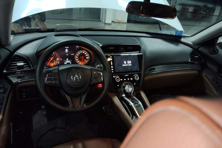 Used Acura CDX 2016 1.5T Two-Wheel Drive Deluxe Edition
