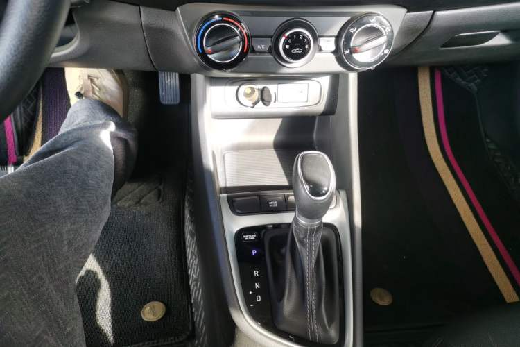 Used Hyundai Celesta 2020 1.6L Automatic GL Enjoyable Edition
