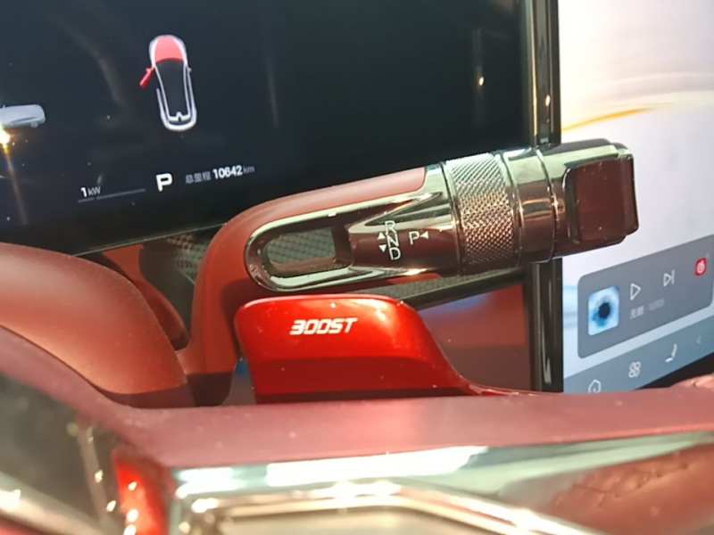 Used Denza Z9GT 2026 Flash Charge Prestige Edition — 13