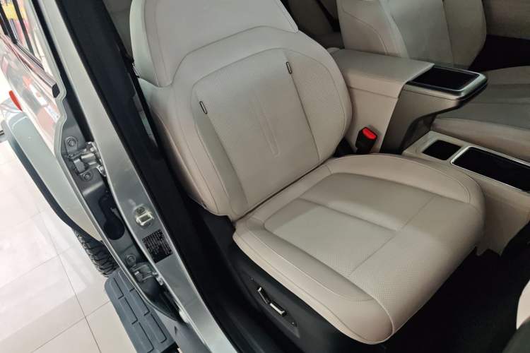 Used iCAR V23 2026 Model 550 Two-Wheel Drive Super Sports Edition