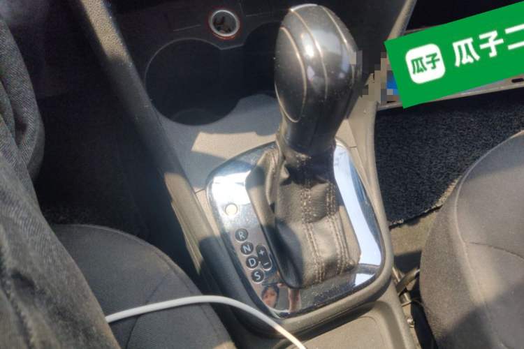Used Volkswagen Polo 2011 1.6L Automatic ZhiShang Version Gear Lever