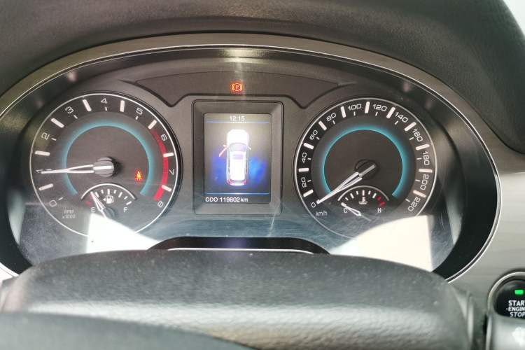 Used Haval H2 2016 Red-Label 1.5T Manual Two-Wheel Drive Luxury Model