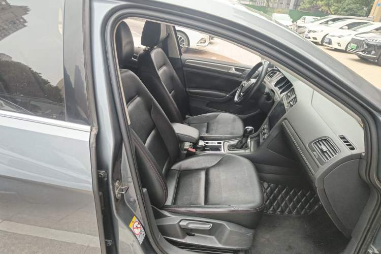 Used Volkswagen Golf 2014 1.4TSI Automatic Comfort Model