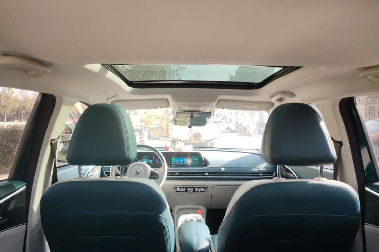 Used ORA Good Cat 2021 500km Long-Range Poseidon Edition Lithium-Ion Battery