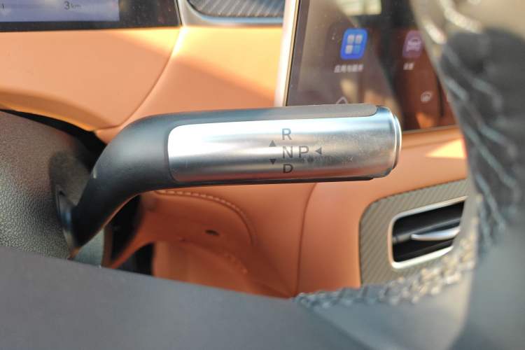 Used Hima H5 2025 Model Pure Electric Pro Gear Lever