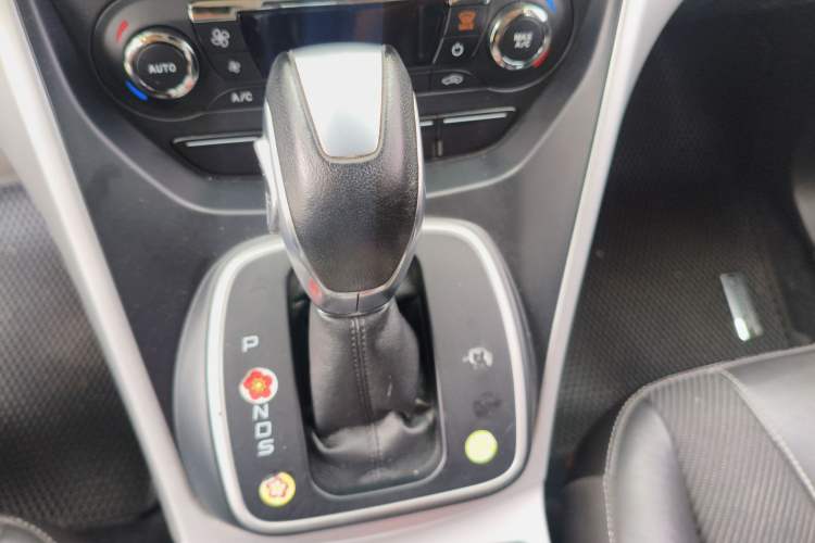 Used Ford Kuga 2016 ZhiXing Limited Edition 1.5L GTDi Two-Wheel Drive Fashion Model