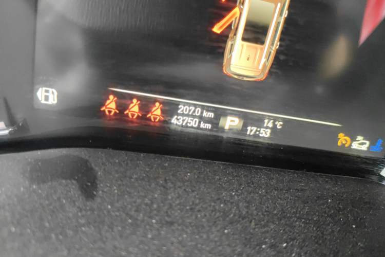 Used Roewe RX8 2018 30T Smart Connectivity Four-Wheel Drive Flagship Edition