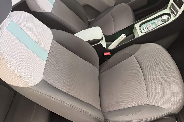 Used CHANGAN NEVO Lumin 2022 210km Sweet Edition Right Front Seat