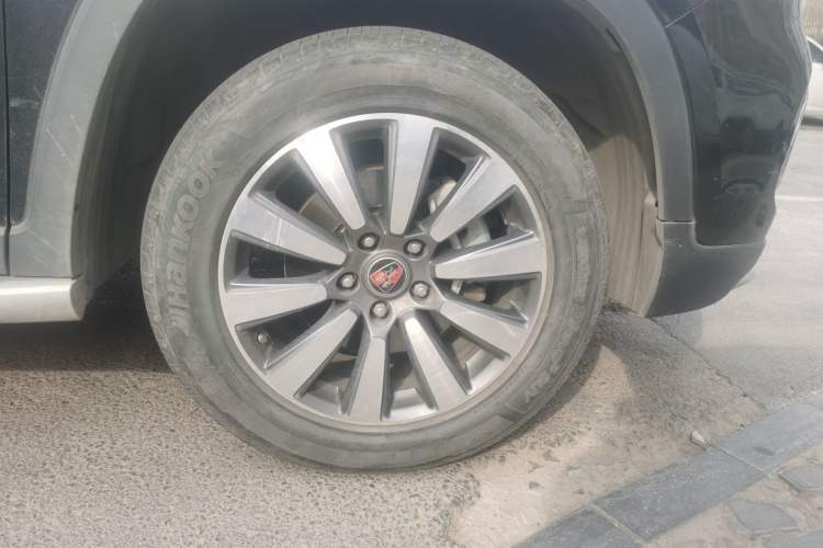 Used Roewe RX8 2018 30T Smart Connectivity Two-Wheel Drive Flagship Edition