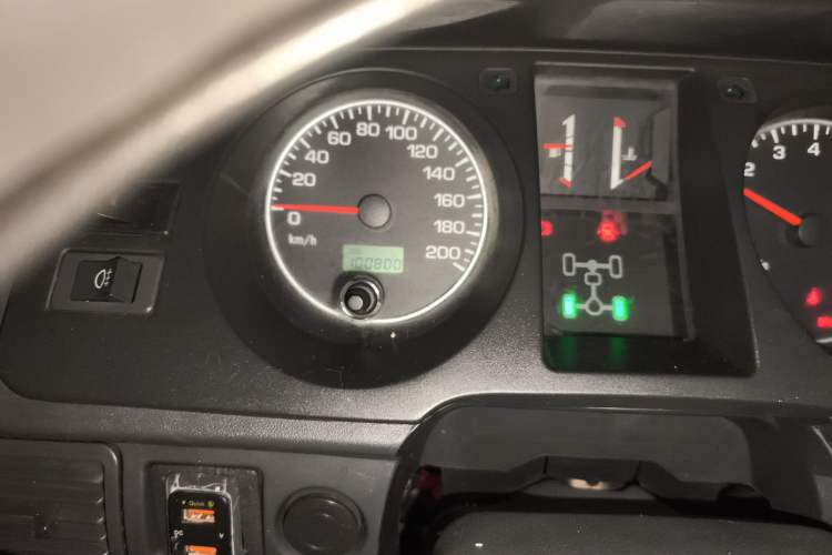 Used Leopaard Heijingang 2013 2.2L Manual 4x4 Standard Edition Odometer Close Up