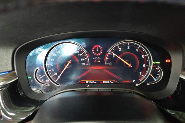 Used BMW 5 Series 2018 530Li xDrive Luxury Package Instrument Cluster
