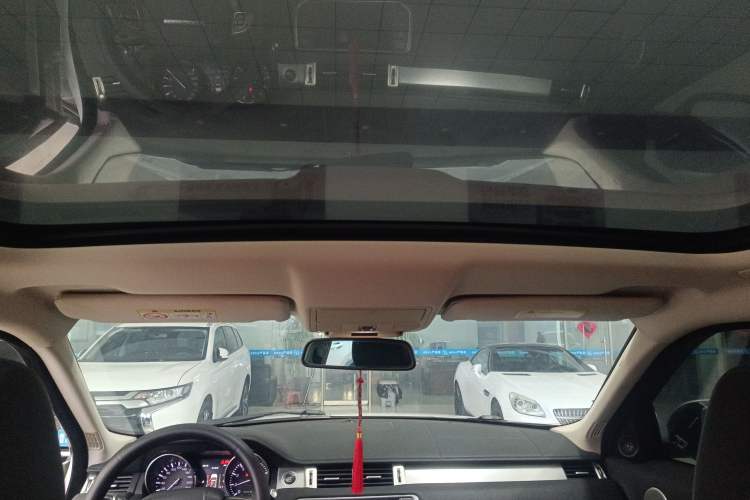 Used Land Rover Range Rover Evoque 2015 2.0T Five-Door Zhiyao Edition
