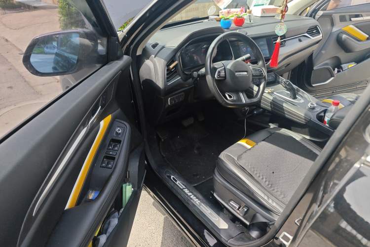 Used Haval F7x 2019 1.5T Two-Wheel Drive Smart & Trendy Edition Driver Seat