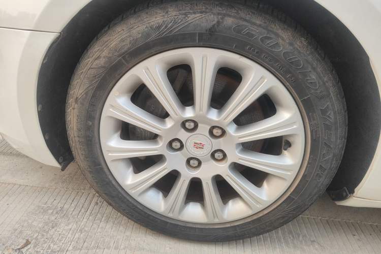 Used Cadillac XTS 2014 28T Comfort Version