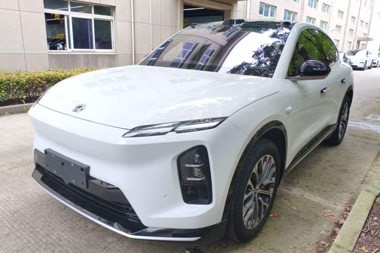 Used Nio EC6 2025 75 kWh