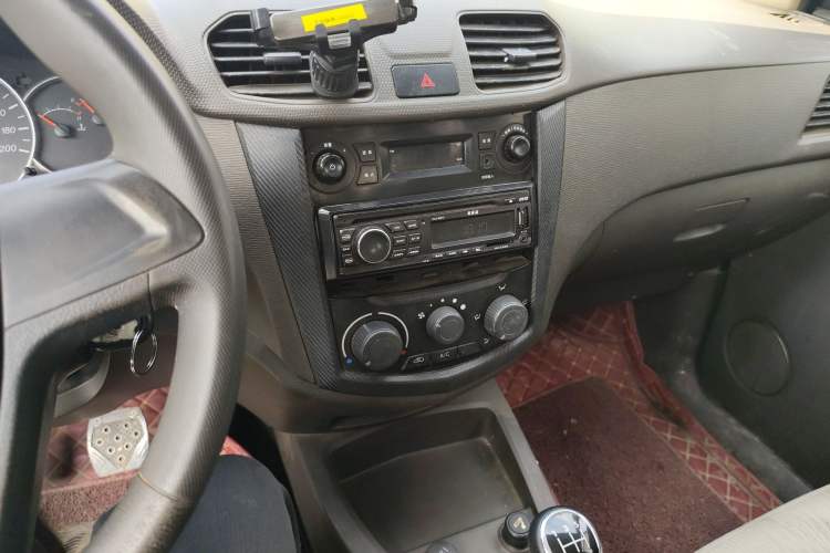 Used Wuling Hongguang 2014 1.2L Base Model China IV