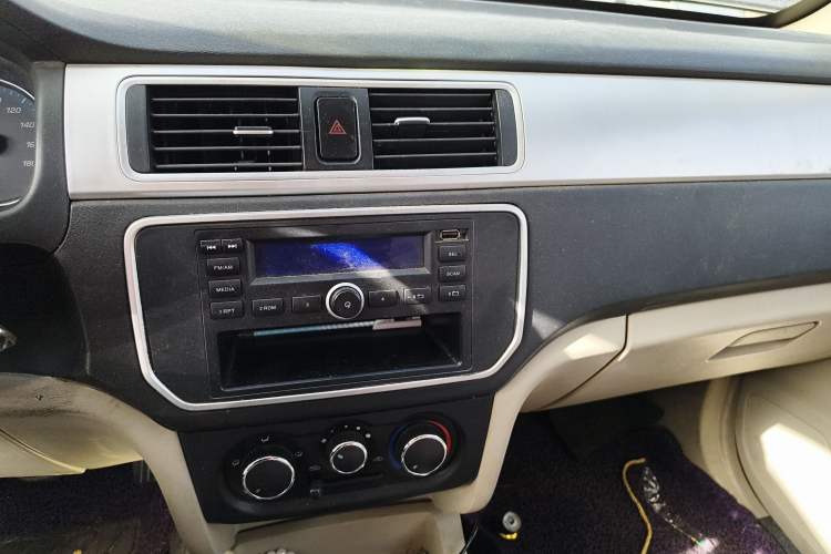 Used Chana Shenqi F30 2016 1.5L Comfort Plus Long Wheelbase DAM15L