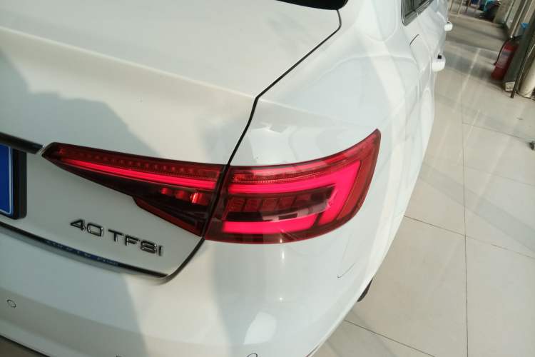 Used Audi A4L 2017 40 TFSI Ambition Edition