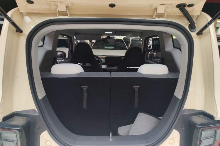 Used Geely Galaxy Panda 2025 210 km – Yuanqi Bear
