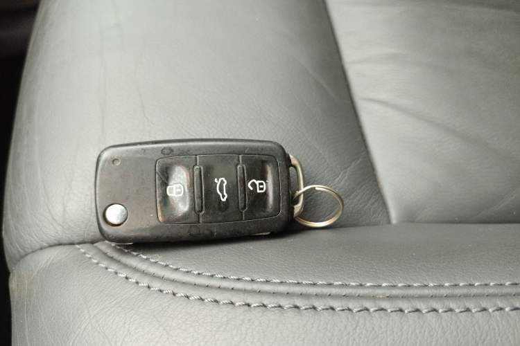 Used Volkswagen Touran 2015 1.4T DSG Comfort Edition 5 Seats