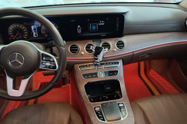 Used Mercedes-Benz E-Class 2019 Facelifted E 300 L Stylish Version
