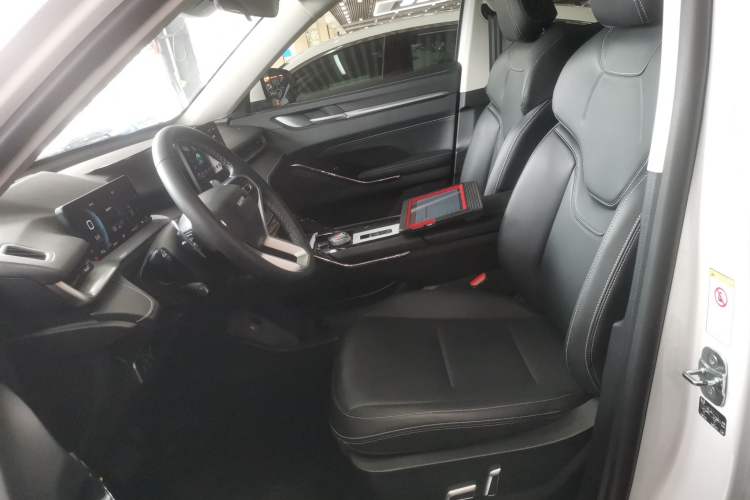 Used Haval H6 2021 3rd Generation 2.0T Automatic Two-Wheel Drive Max Left Front Seat