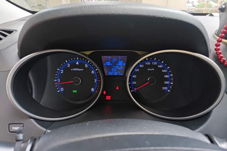 Used Hyundai ix35 2012 2.0L Automatic Two-Wheel Drive New Edition GL
