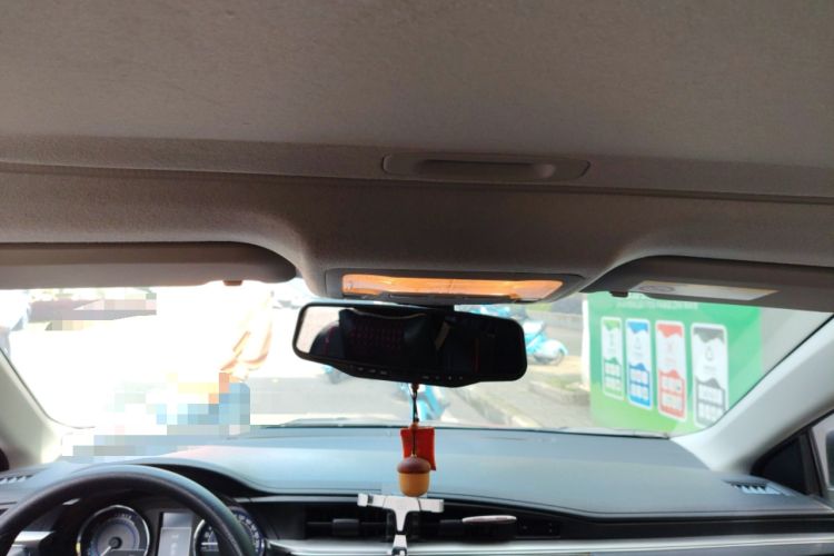 Used Toyota Levin 2016 Dual-Engine 1.8H GS E-CVT Elite Model with Sunroof Headliner