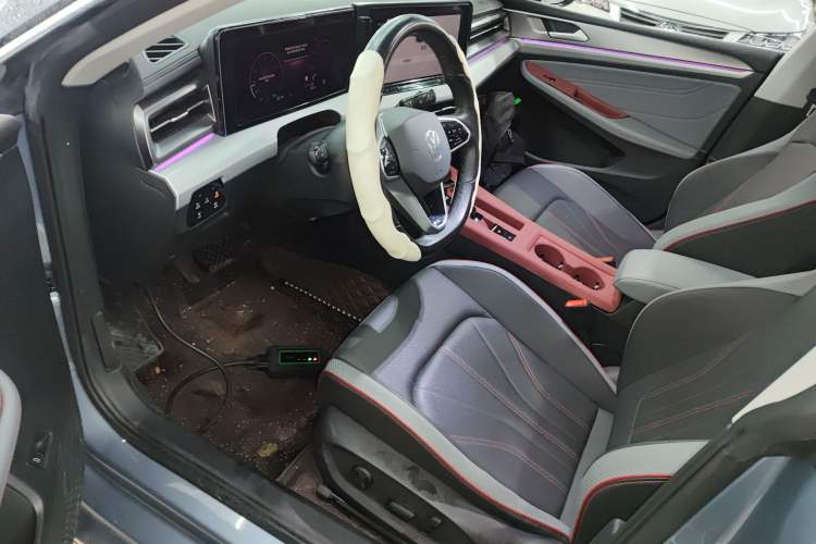 Used Volkswagen Lamando 2022 Lavida L 280TSI DSG Cool & Spicy Edition