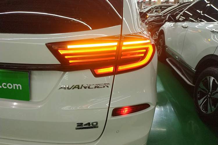 Used Honda Avancier 2020 240TURBO Two-Wheel Drive Premium Edition Right Rear Taillight