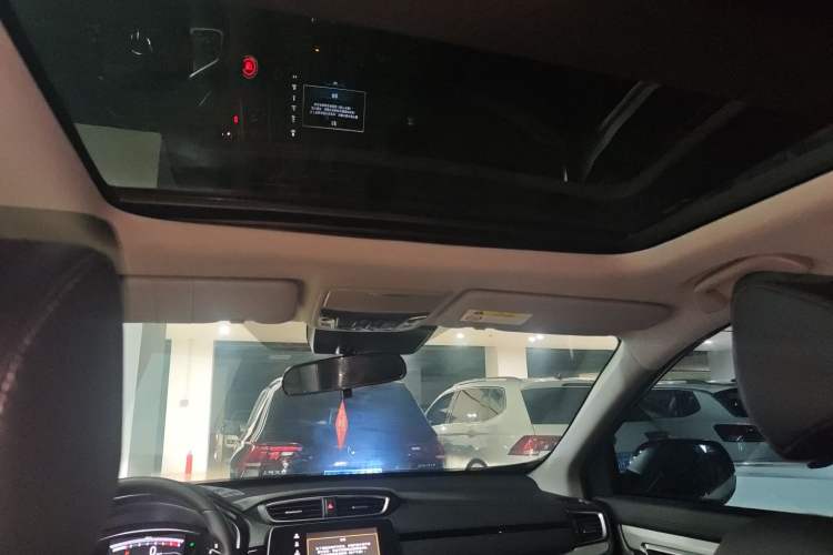 Used Honda CR-V 2021 240TURBO CVT Two-Wheel Drive Urban Edition Headliner