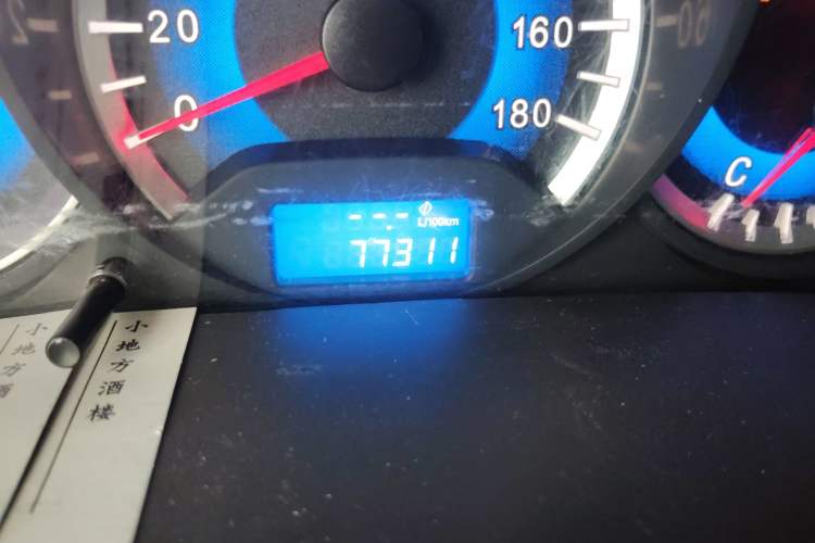 Used Suzuki Wagon R X5 2013 Revised Version 1.4L VVT Cruise Edition Odometer Close Up